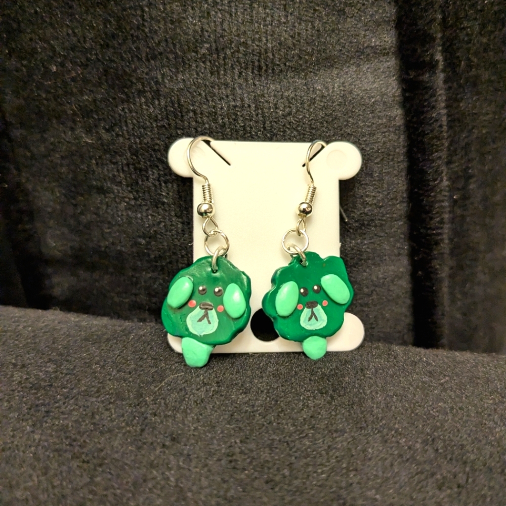 💚 Handmade Broccoli Dog Earrings 💚